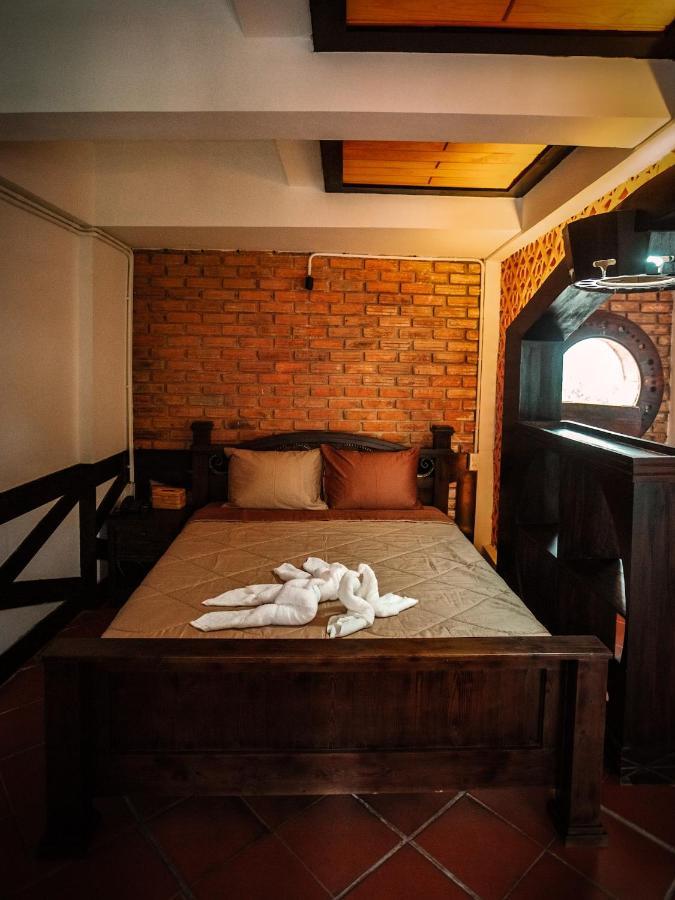 Y.O Inn Tỉnh Kontum Kültér fotó